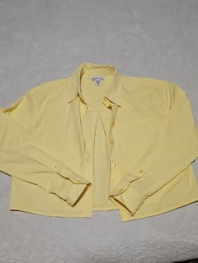 Athleta Pale Yellow Button-Front Women's Blouse